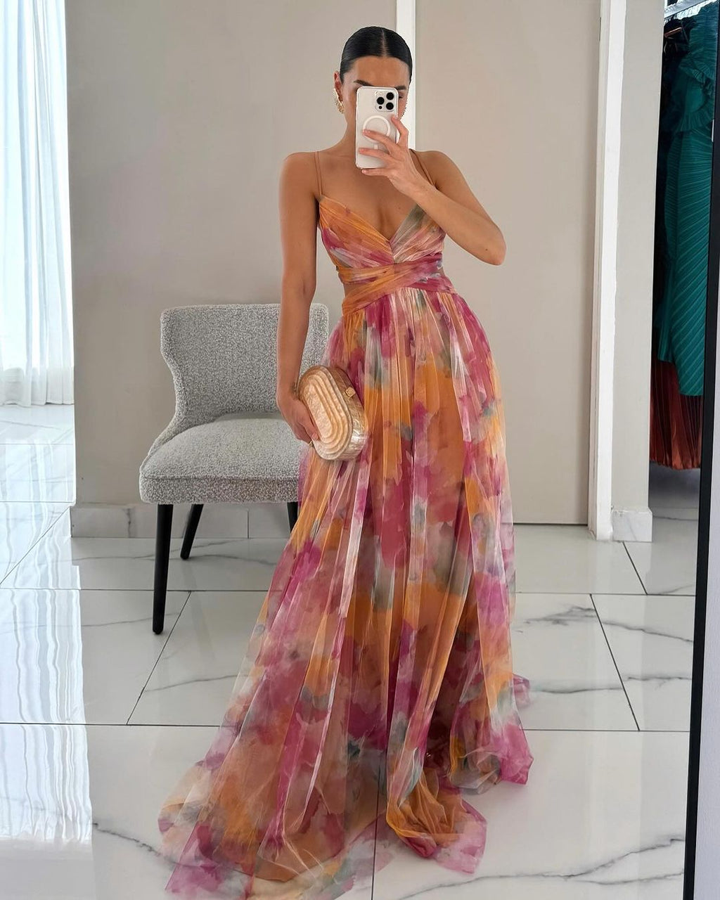 Women's Floral Flowing Maxi Dress ¨C Sleeveless Elegant Wedding Guest Dress