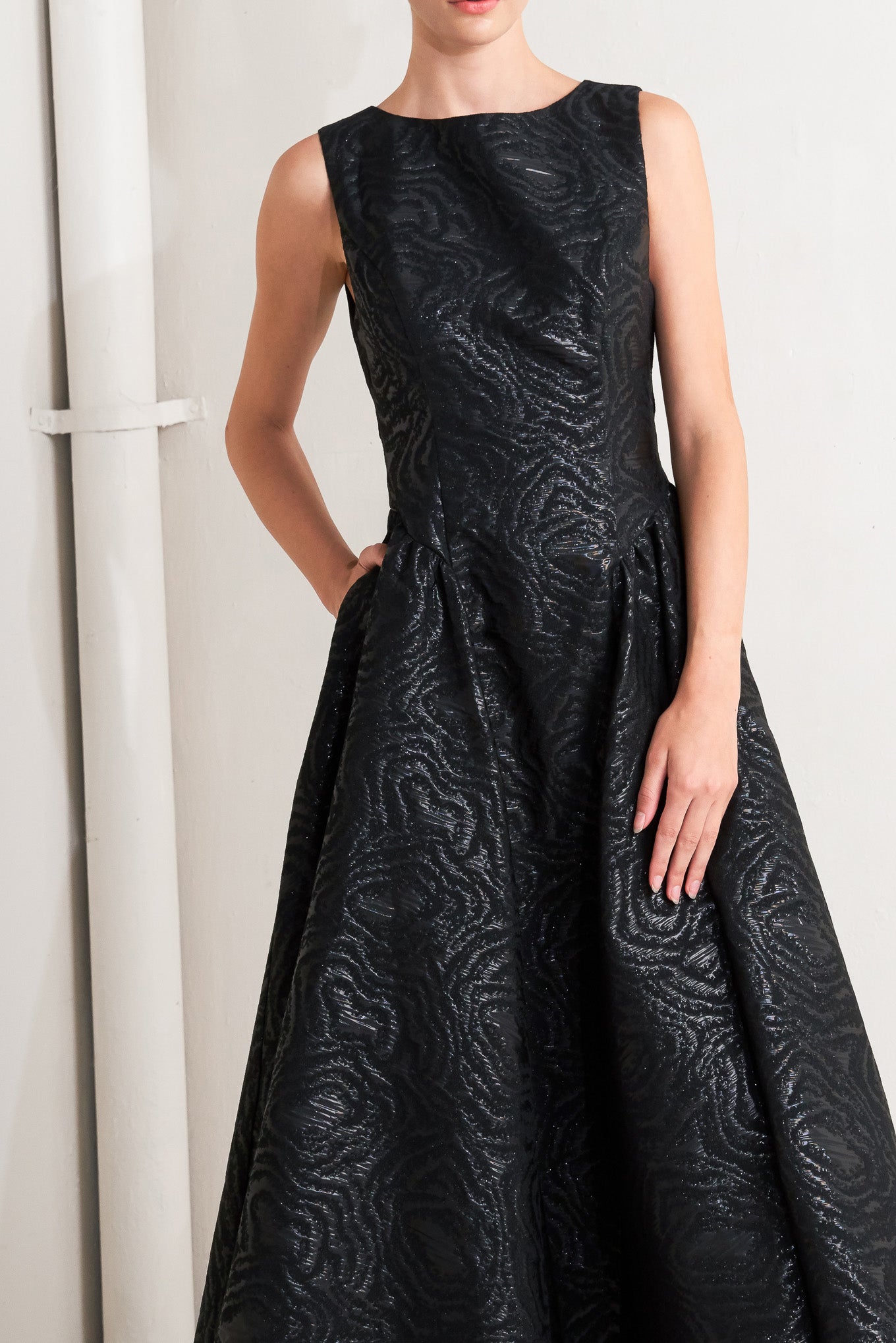 TEXTURED BLACK MIDI DRESS WITH OPEN BACK - FINAL SALE