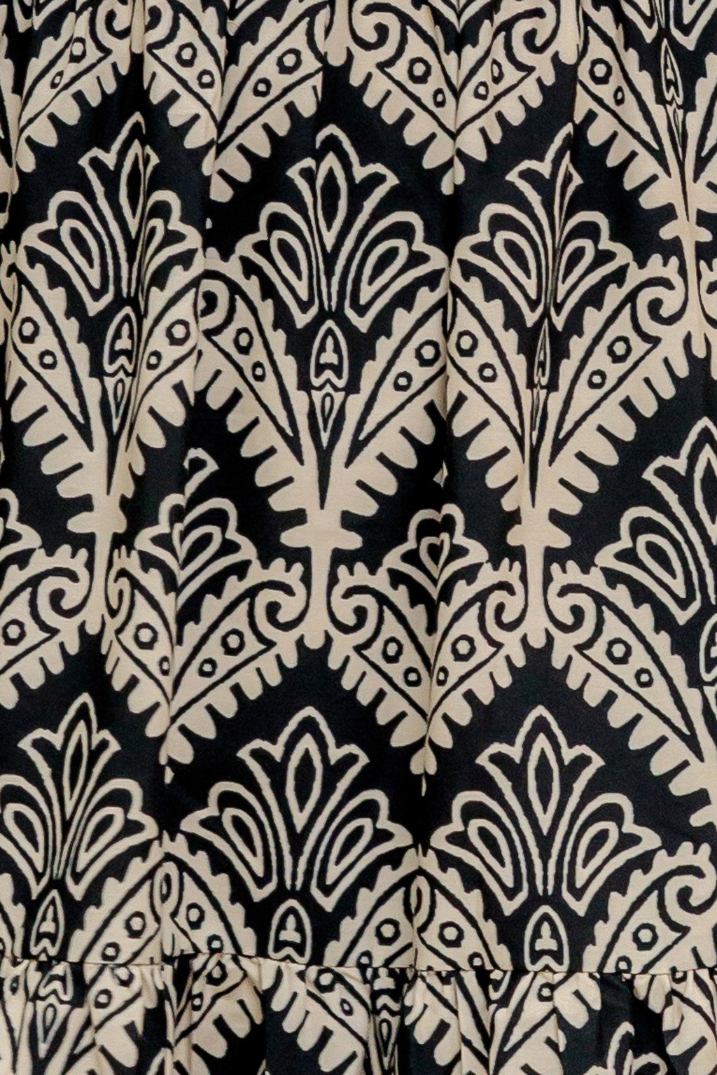 Hazelwood Garden Maxi Dress - Black & Ivory