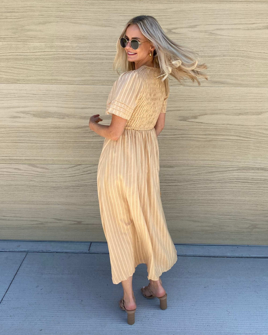 Iolana Dress - Beige