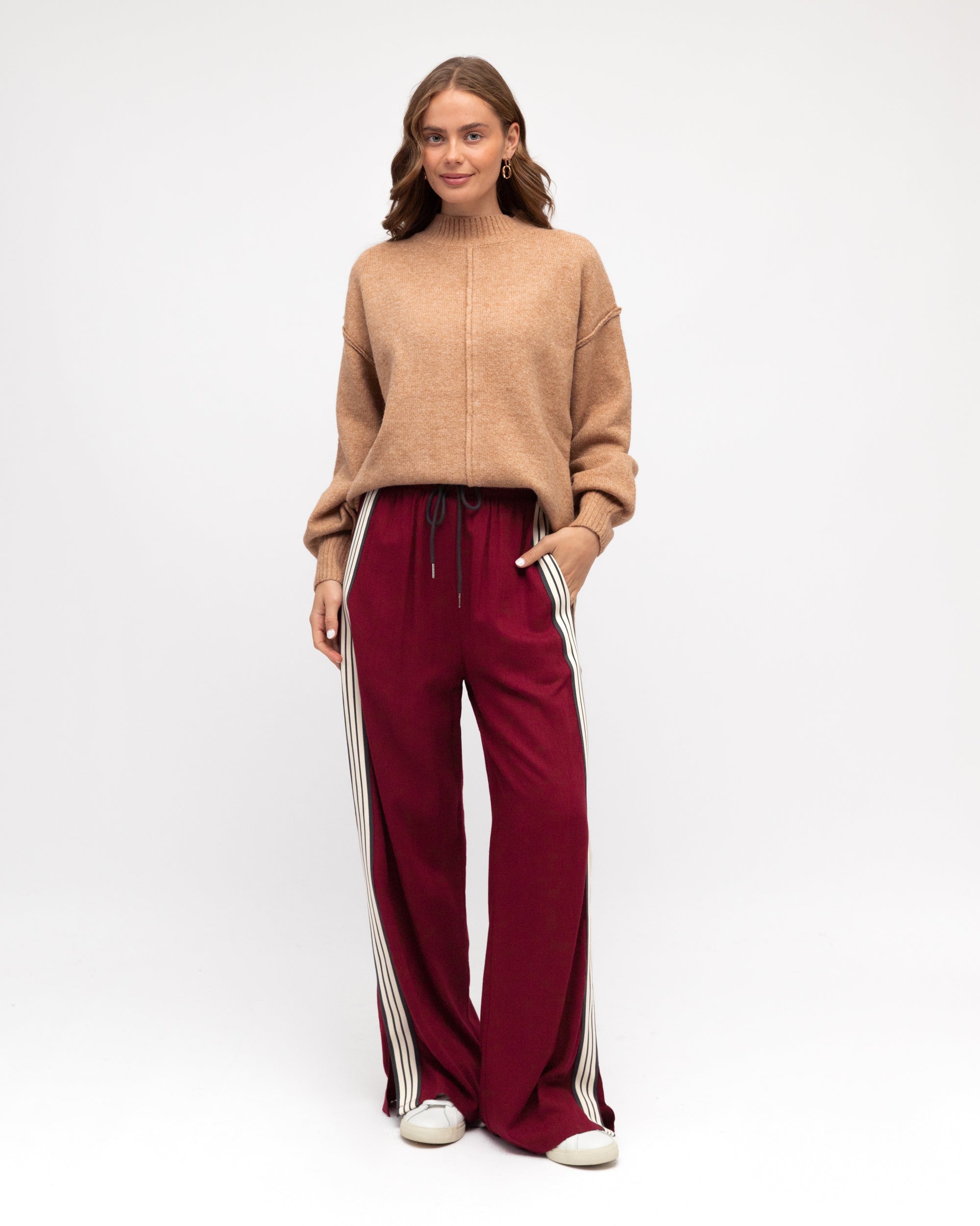 Iverie Pants - Maroon Multi
