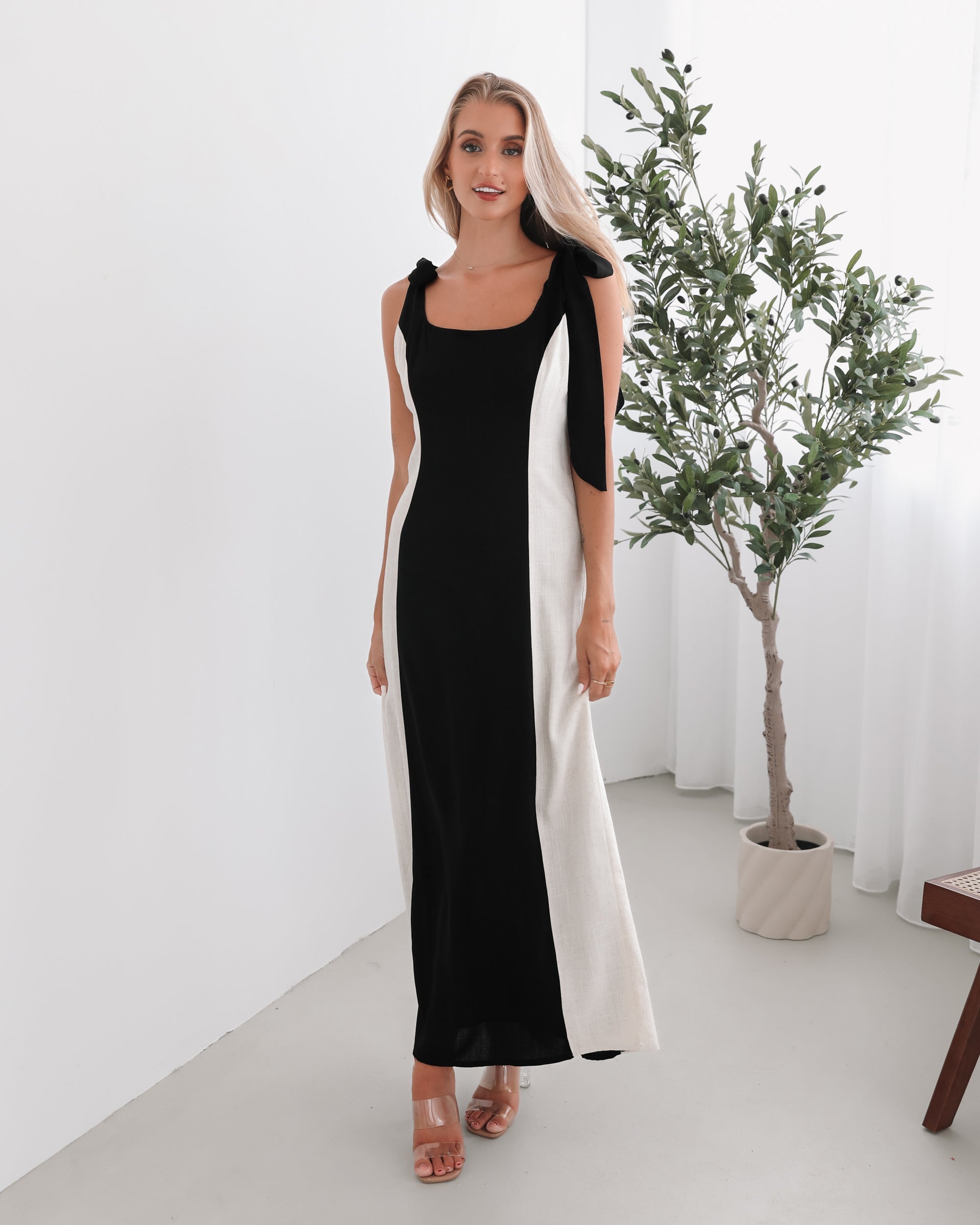 Morticia Dress - Black Multi