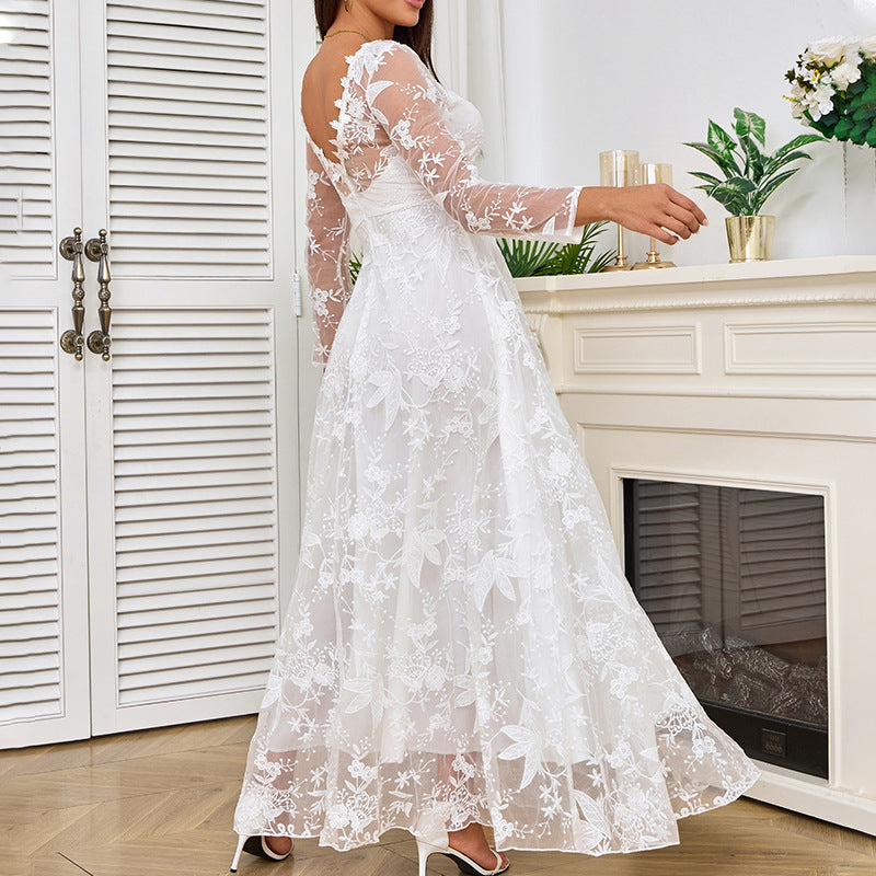 Women's Elegant Lace Detailed Wedding Dress With Voluminous Skirt ¨C Princess Bridal Gown