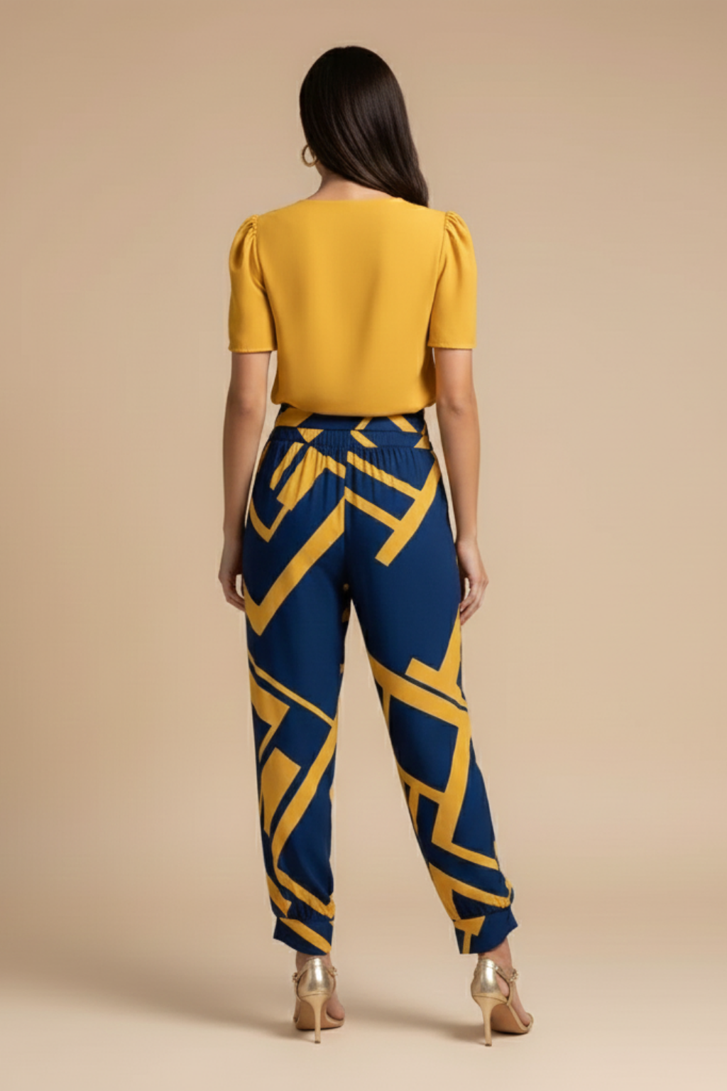 Women's Blouse and Trousers Set ¨C V-Neck Short Sleeve Top with Patterned Straight-Leg Trousers for Smart Casual Wear