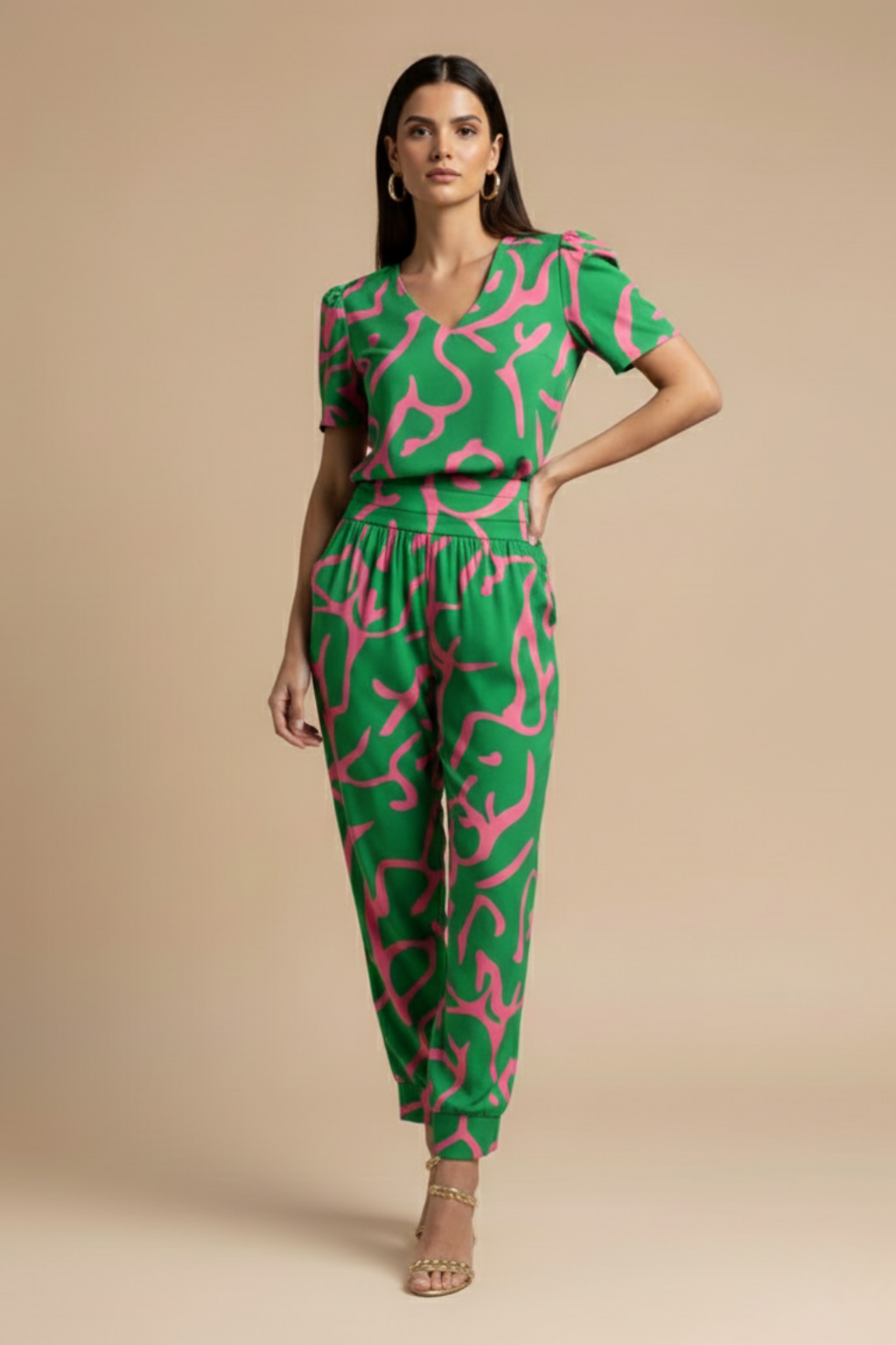 Women's Blouse and Trousers Set ¨C V-Neck Short Sleeve Top with Patterned Straight-Leg Trousers for Smart Casual Wear